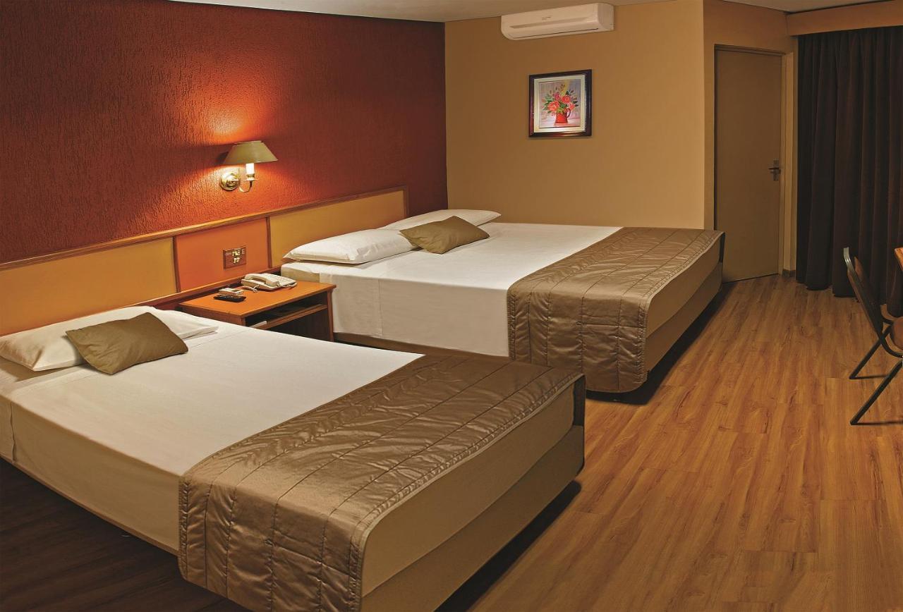 Lira Hotel Curitiba Exterior photo