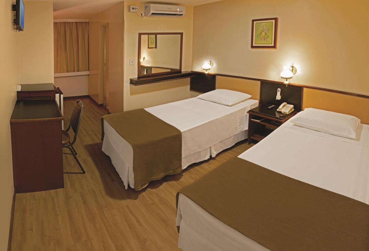 Lira Hotel Curitiba Exterior photo